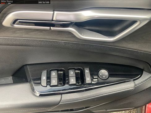 Used 2024 Kia Sportage X-Line w/ X-Line Premium Package image 18
