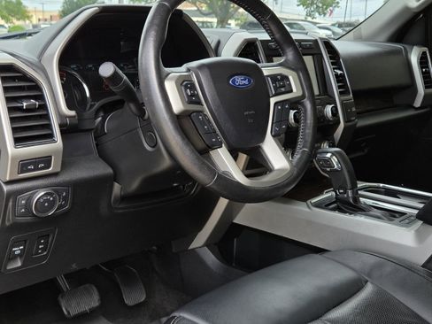 Used 2019 Ford F150 Lariat w/ Equipment Group 502A Luxury AWD/4WD image 28