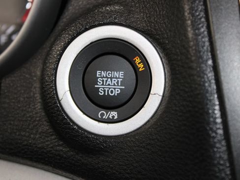 Used 2019 Dodge Journey SE w/ Connectivity Group FWD image 43