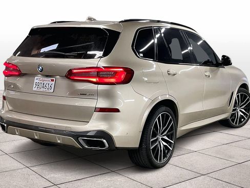 Used 2019 BMW X5 xDrive50i w/ M Sport Package image 15