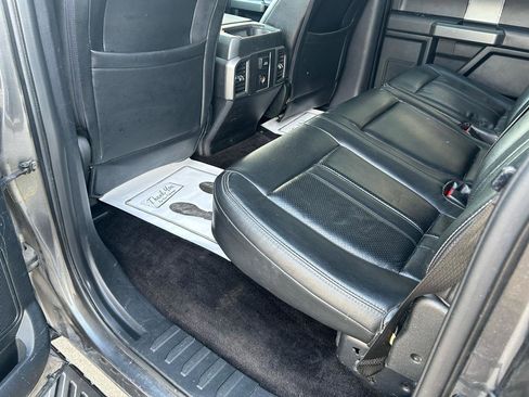 Used 2016 Ford F150 XLT w/ Equipment Group 302A Luxury image 9