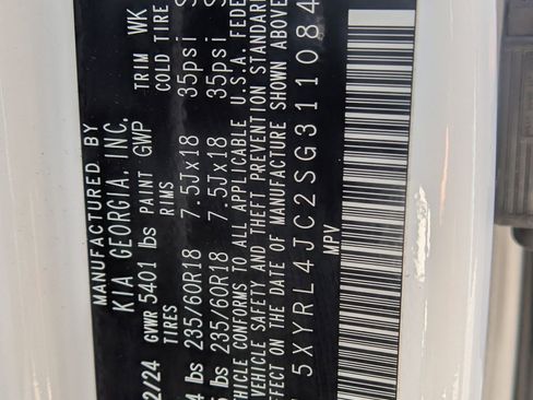 Used 2025 Kia Sorento S image 42