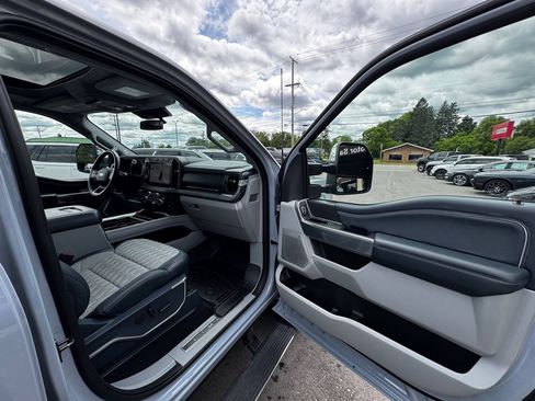 Used 2024 Ford F350 Limited w/ FX4 Off-Road Package AWD/4WD image 31