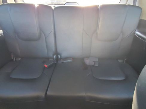 Used 2021 Nissan Armada Platinum w/ Captain's Chairs Package image 7