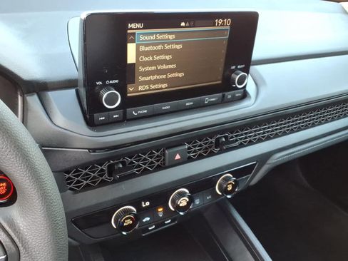 Used 2024 Honda Accord LX image 20