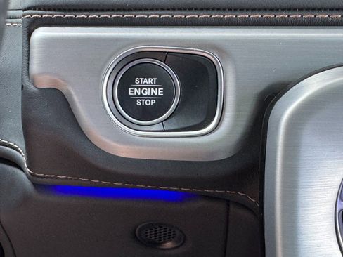 Used 2022 Mercedes-Benz G 63 AMG Squared w/ AMG Night Package Plus image 30