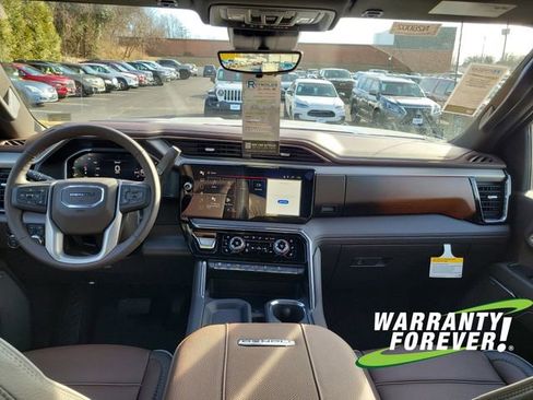 New 2026 GMC Sierra 2500 Denali w/ Denali Reserve Package image 10