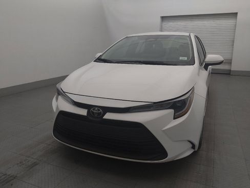 Used 2024 Toyota Corolla LE FWD image 15
