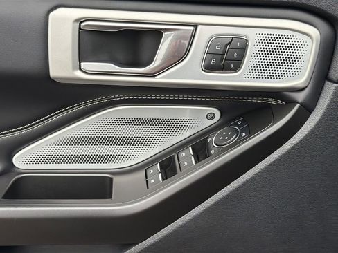 Used 2020 Ford Explorer ST w/ ST Street Pack AWD/4WD image 15