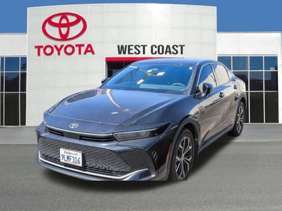 Used 2024 Toyota Crown XLE w/ Carpet Mat Package (TMS)