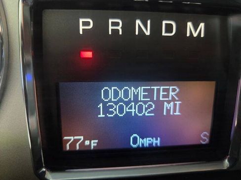 Used 2013 Cadillac Escalade Premium AWD/4WD image 22