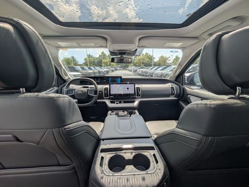 New 2027 Ford Expedition Max Active AWD/4WD image 16