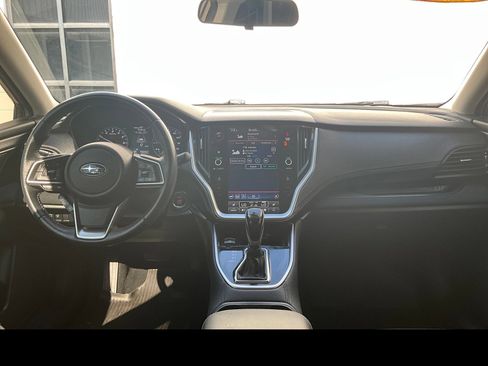 Certified 2022 Subaru Outback Premium AWD/4WD image 4
