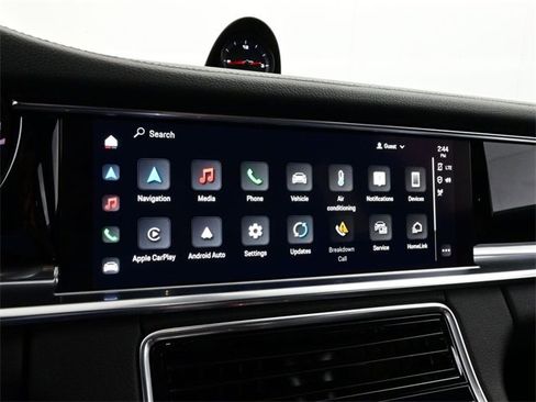 Certified 2022 Porsche Panamera 4 Platinum Edition image 10