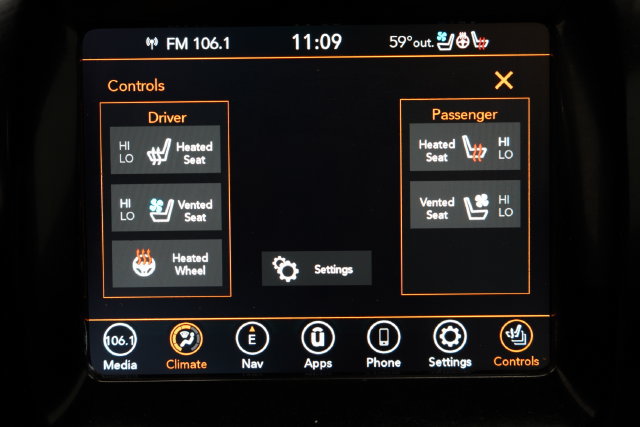 Used 2021 Jeep Compass Limited w/ Sun and Sound Group AWD/4WD image 32