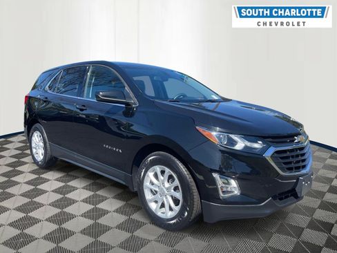 Used 2019 Chevrolet Equinox LT FWD image 3
