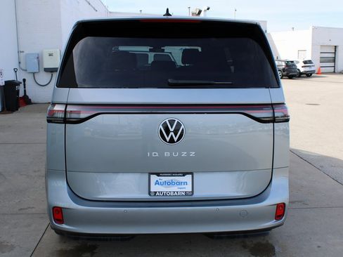 New 2025 Volkswagen ID. Buzz Pro S image 5