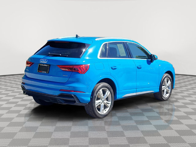 Used 2020 Audi Q3 2.0T Premium w/ Convenience Package AWD/4WD image 4