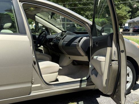 Used 2007 Toyota Prius FWD image 34