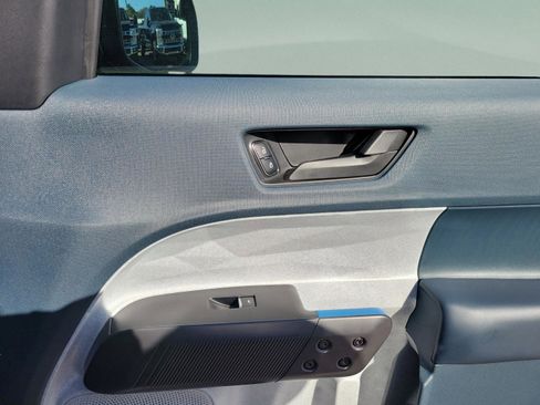 New 2025 Ford Maverick XLT w/ XLT Luxury Package image 29