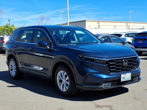 Certified 2024 Honda CR-V LX image 3