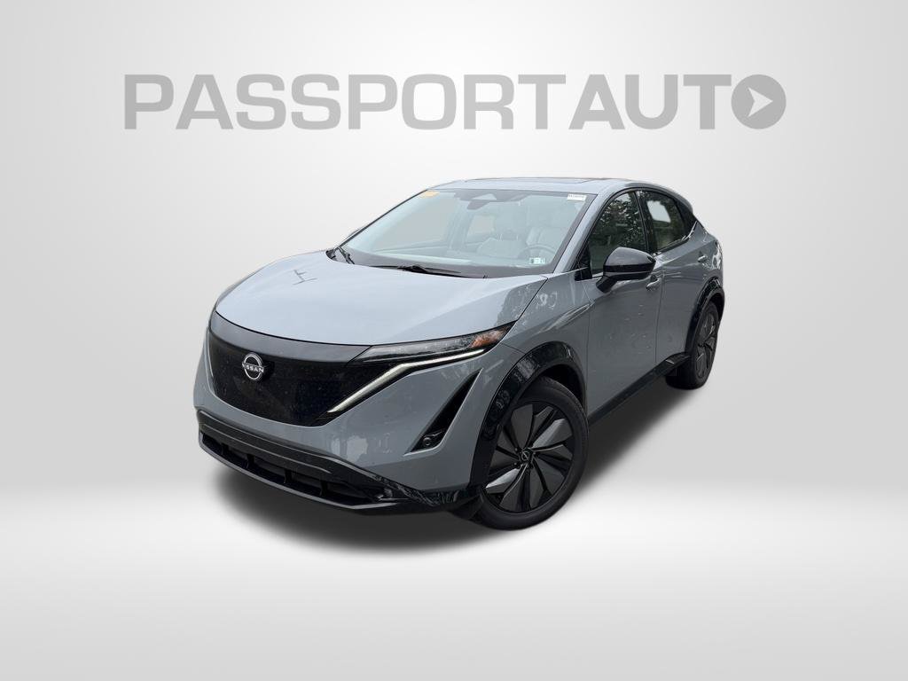 Used 2024 Nissan Ariya AWD image 2