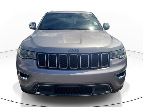 Used 2020 Jeep Grand Cherokee Limited w/ Luxury Group II RWD image 2