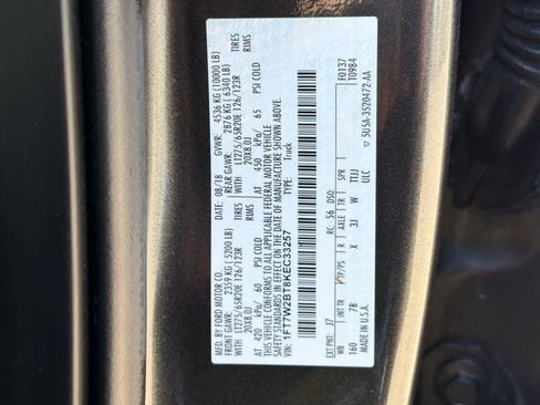Used 2019 Ford F250 Platinum w/ Platinum Ultimate Package AWD/4WD image 29