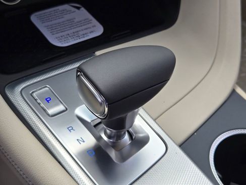 New 2026 Genesis G70 2.5T Prestige image 12