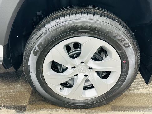 Certified 2023 Toyota RAV4 LE image 30