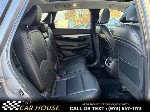 Used 2019 INFINITI QX50 Luxe w/ Navigation Package image 21