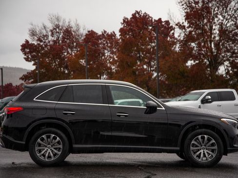 New 2026 Mercedes-Benz GLC 300 4MATIC image 5