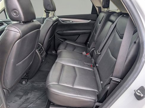 Used 2019 Cadillac XT5 Luxury image 14