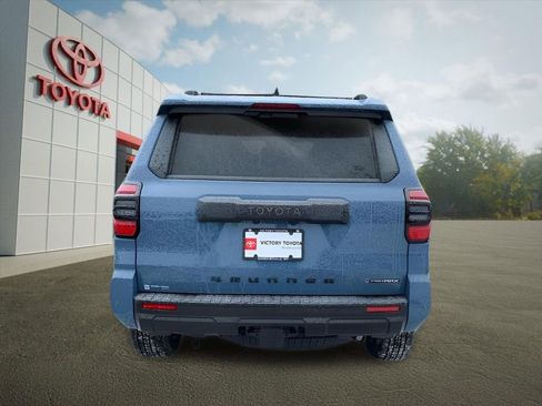New 2026 Toyota 4Runner TRD Off-Road Premium image 4