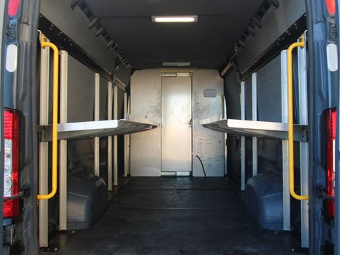 Used 2021 RAM ProMaster 3500 FWD image 11