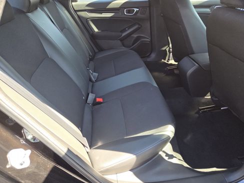 Used 2024 Honda Civic Sport image 17