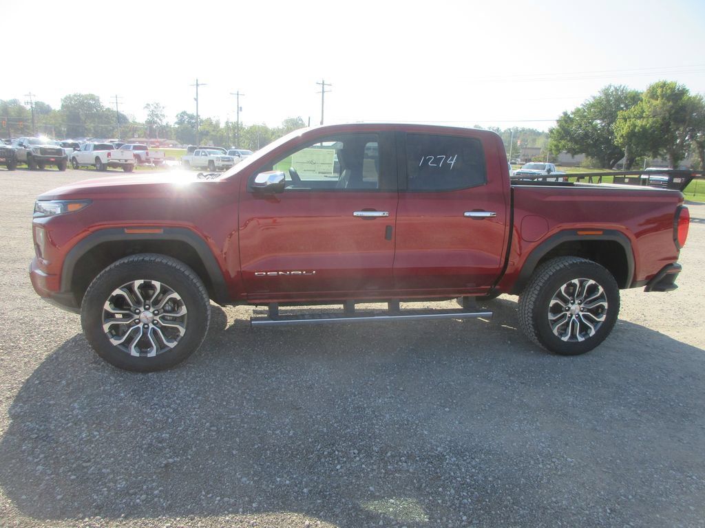 New 2026 GMC Canyon Denali AWD/4WD image 9
