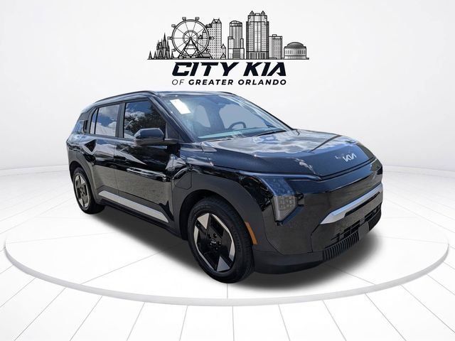 New 2027 Kia EV3 Wind FWD image 8