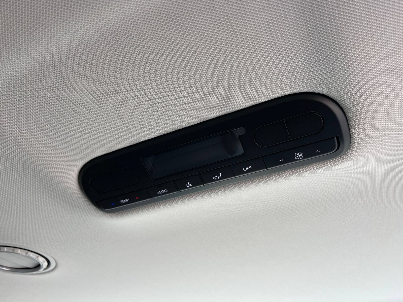 Used 2026 Hyundai Palisade SEL FWD image 24