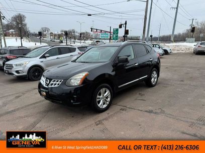 Used 2015 Nissan Rogue S w/ Convenience Package