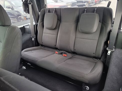 Certified 2020 Jeep Wrangler Sport image 13