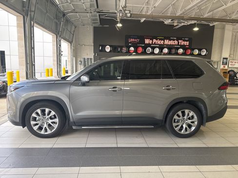 Used 2026 Toyota Grand Highlander Limited image 29