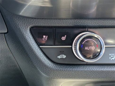 Certified 2025 Acura ADX A-Spec image 24