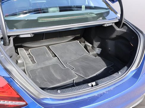 Used 2019 Mercedes-Benz C 300 4MATIC Sedan image 17