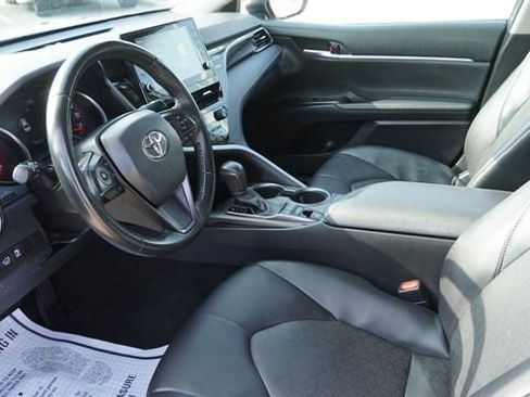 Used 2023 Toyota Camry XSE image 16