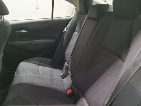 Used 2021 Toyota Corolla LE FWD image 20