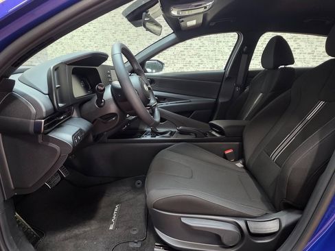 New 2026 Hyundai Elantra Sport w/ Cargo Package image 9