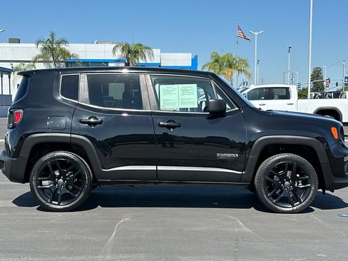 Used 2021 Jeep Renegade Sport AWD/4WD image 3