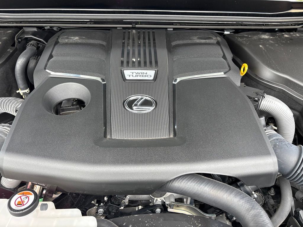 Used 2025 Lexus GX 550 w/ Accessory Package (Z1) AWD/4WD image 21
