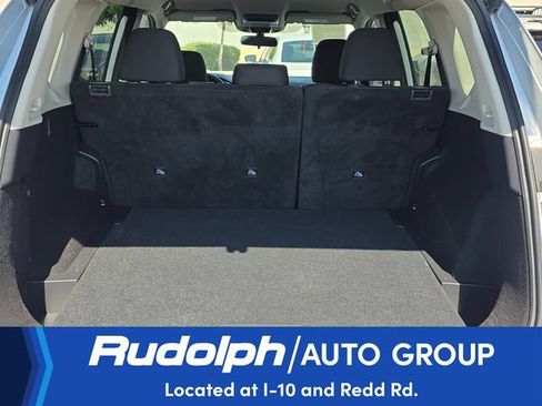 Used 2025 Nissan Rogue SV AWD/4WD image 25